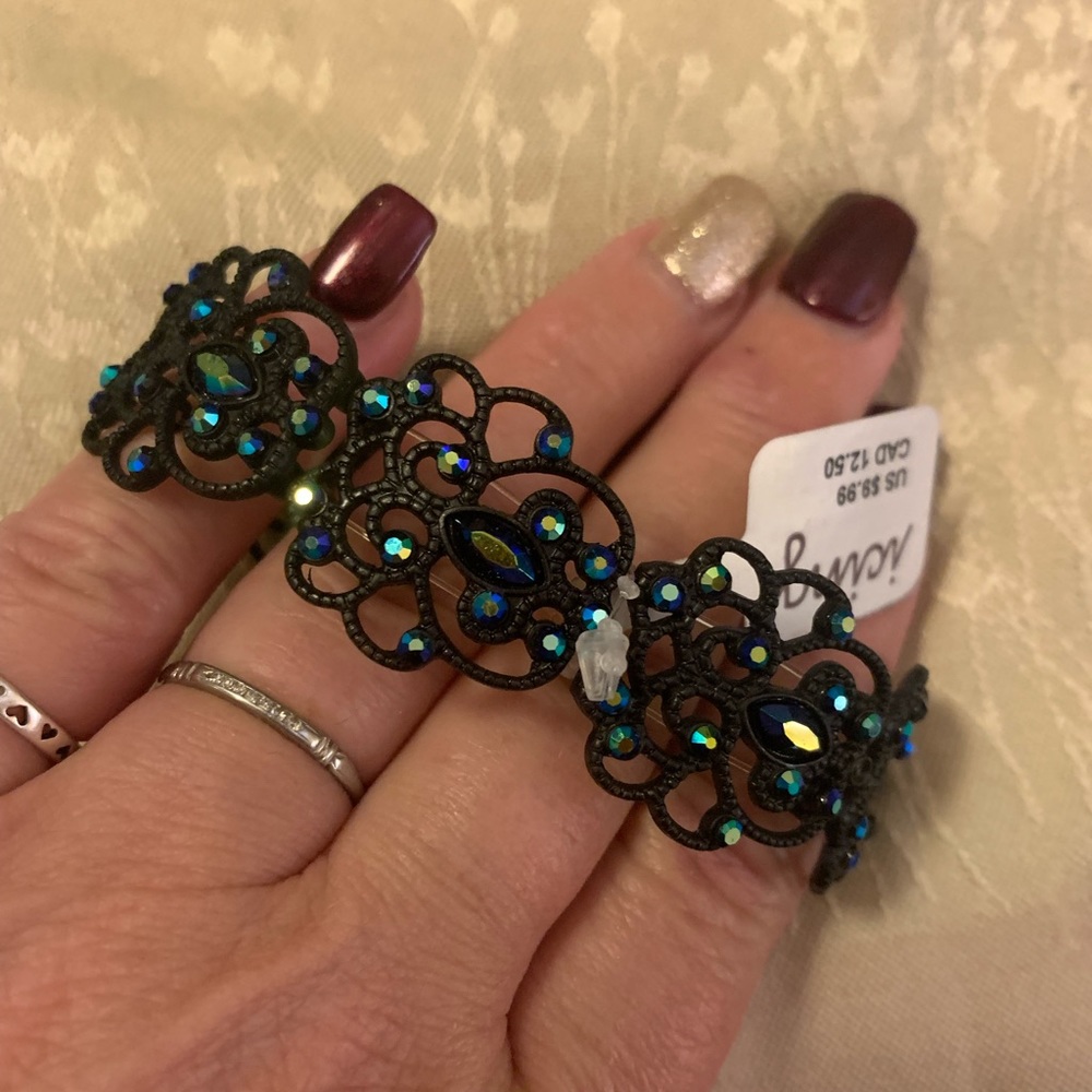 ICING beautiful black tone metal stretch bracelet with blue rhinestones - Picture 3 of 3